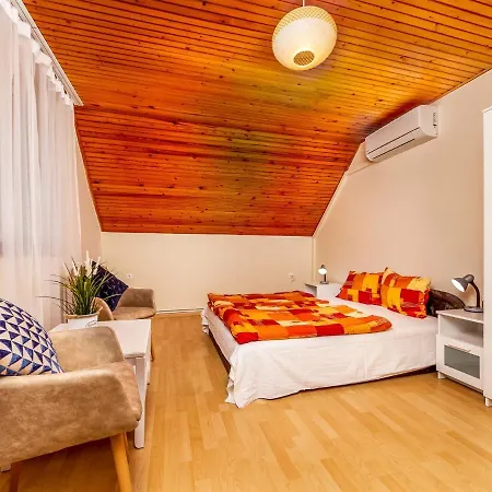Holiday home Dior By Interhome Balatonfenyves